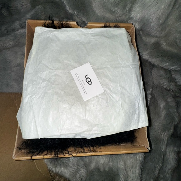 UGG Black Fluff Momma Mongolian Boots - Picture 6 of 8
